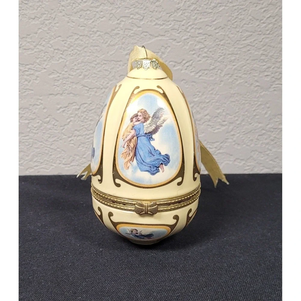 Mr. Christmas Musical Egg Shaped Angel Yellow Ornament/Trinket Box (no music box